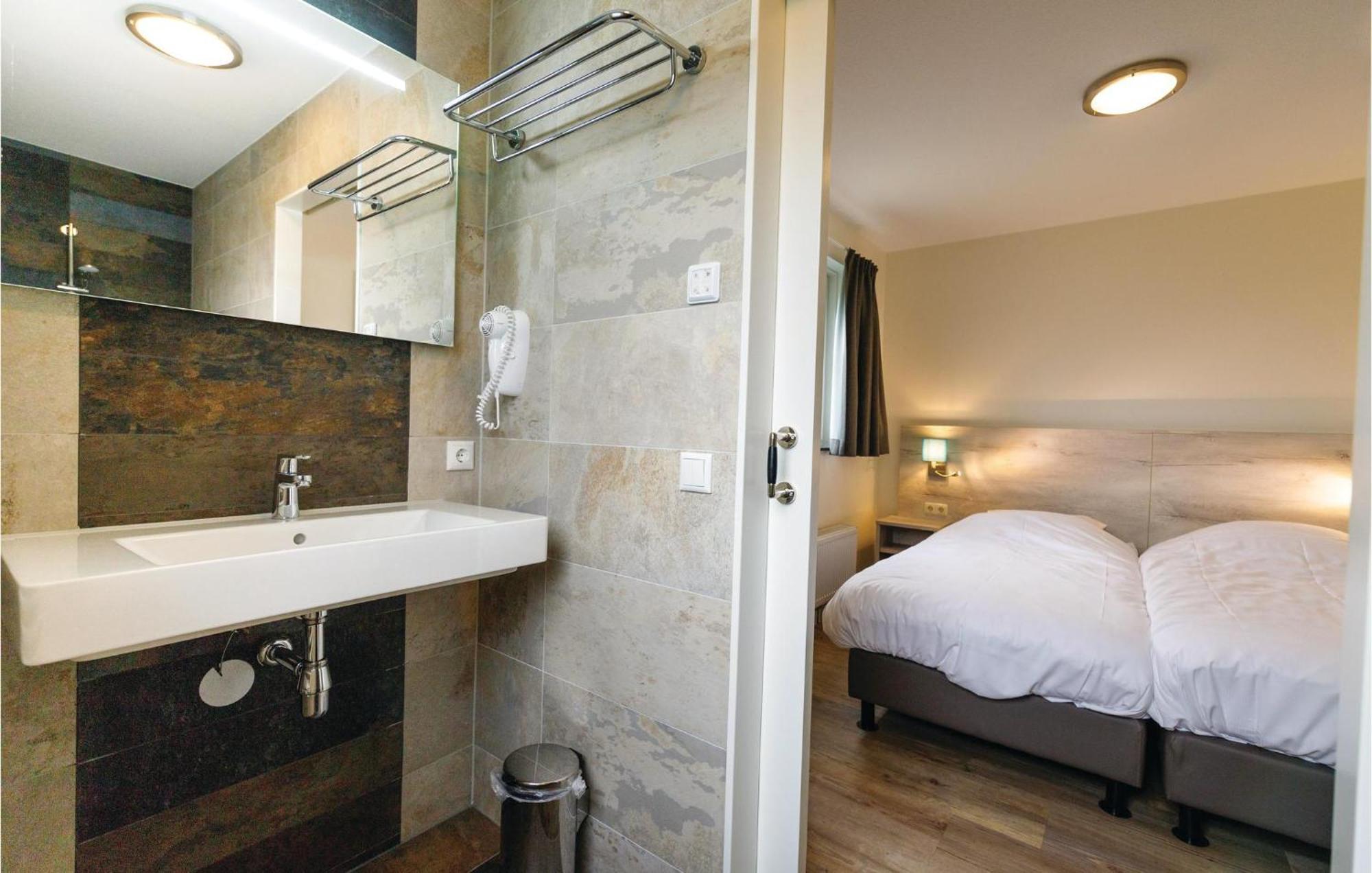 Holiday Home Bodelaeke-Beulaker Wellness Giethoorn Extérieur photo